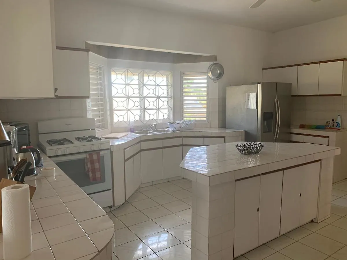 Guest house Mango Walk Guesthouse Montego Bay Jamaica